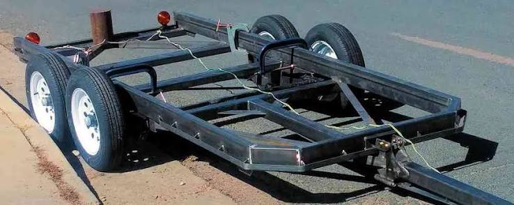 How Custom Trailer Manufacturing Enhances Your Construction Efficiency